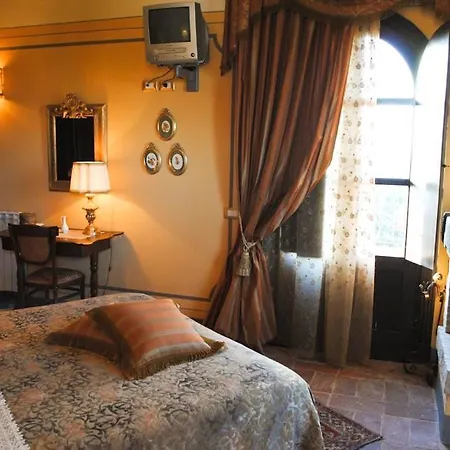 Sleeps 14 Pool Air Con Wifi Ranciano