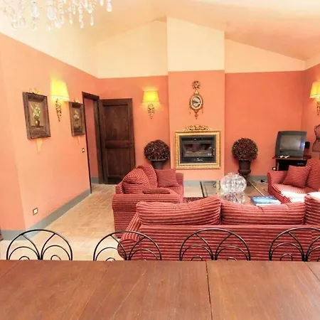 Sleeps 14 Pool Air Con Wifi * Ranciano