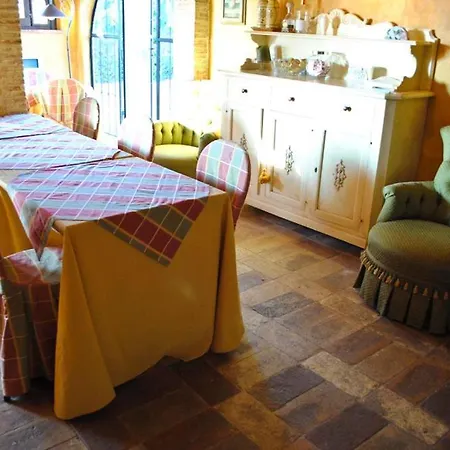 Sleeps 14 Pool Air Con Wifi Villa Ranciano
